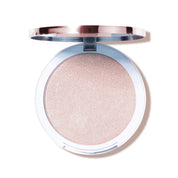 Kay Beauty Illuminating Highlighter
