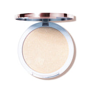Kay Beauty Illuminating Highlighter