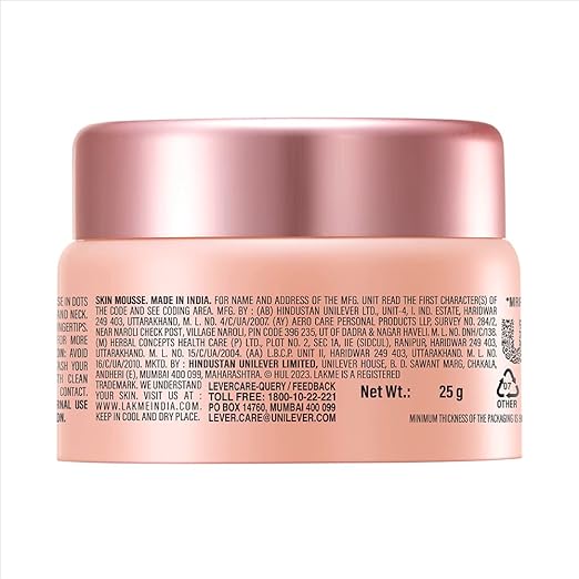 LAKMÉ 9To5 Cc Light Mousse With Vitamin E & A Hint Of Foundation