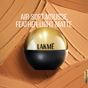 Lakme Xtraordin-airy Mattereal Mousse Foundation, Matte Finish, Minimizes Pores