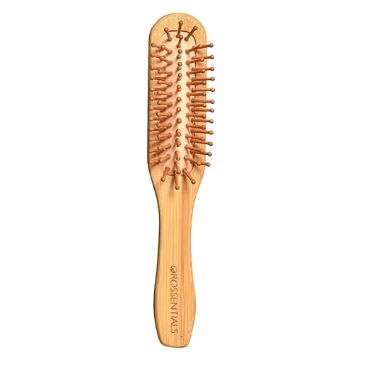 MiniTravelSizeHairBrushforWomen-01.jpg