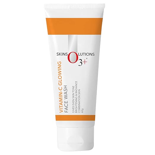 O3+ Vitamin C glowing face wash